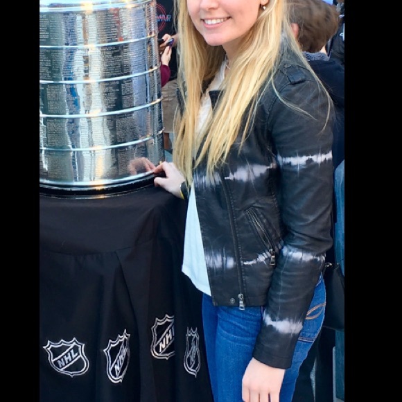 Bar III Jackets & Blazers - Bar III black leather acid wash jacket